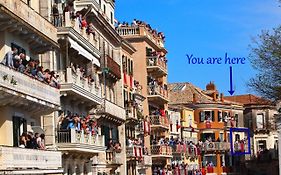 Ideally Situated Corfu Old Town Apartment